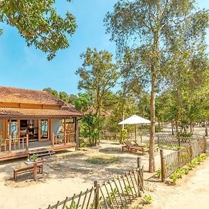 Villa met Uitzicht op het Strand